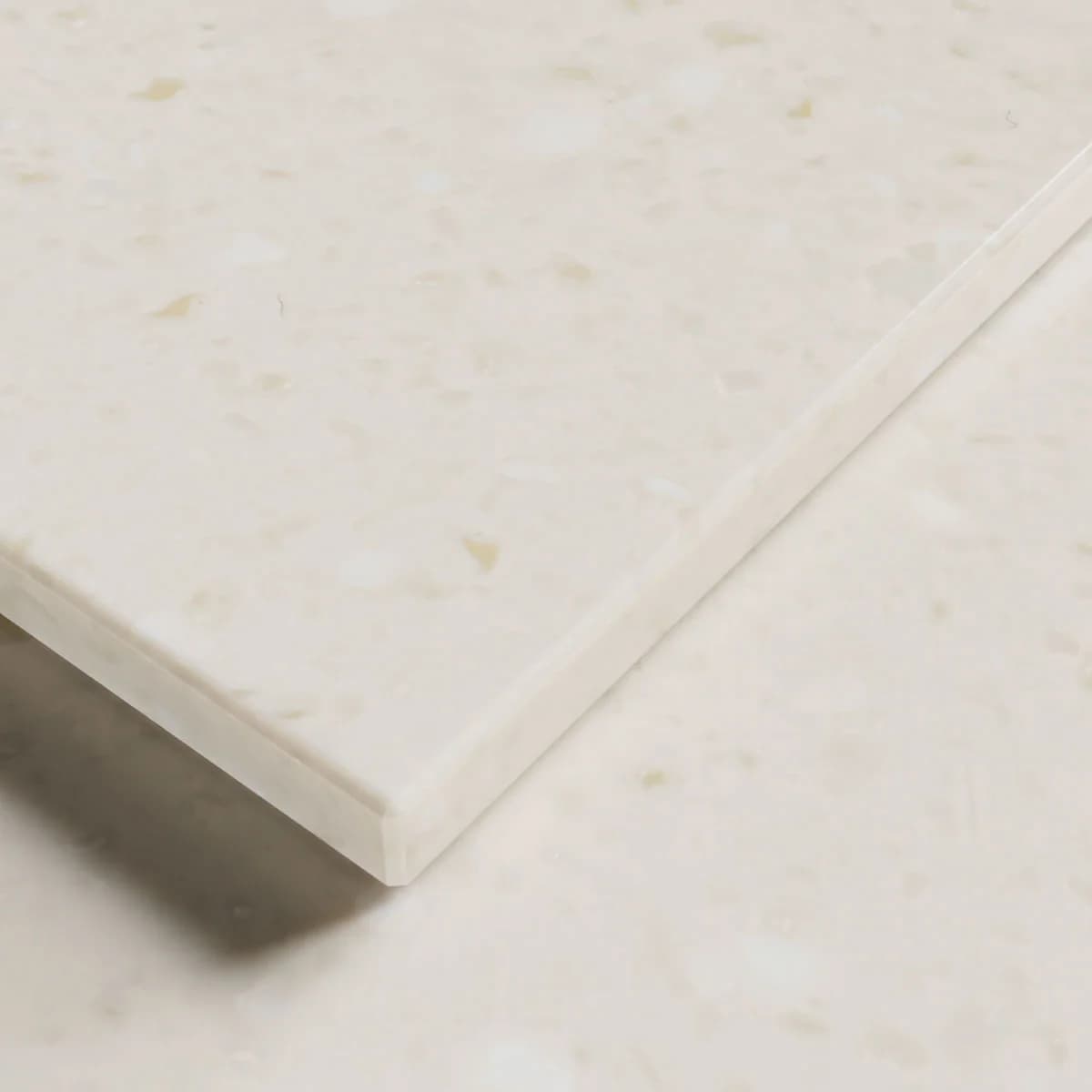 F-3220 Pale Cloud