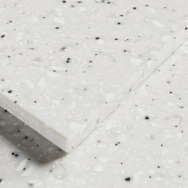 F-5010 Ashen Mist