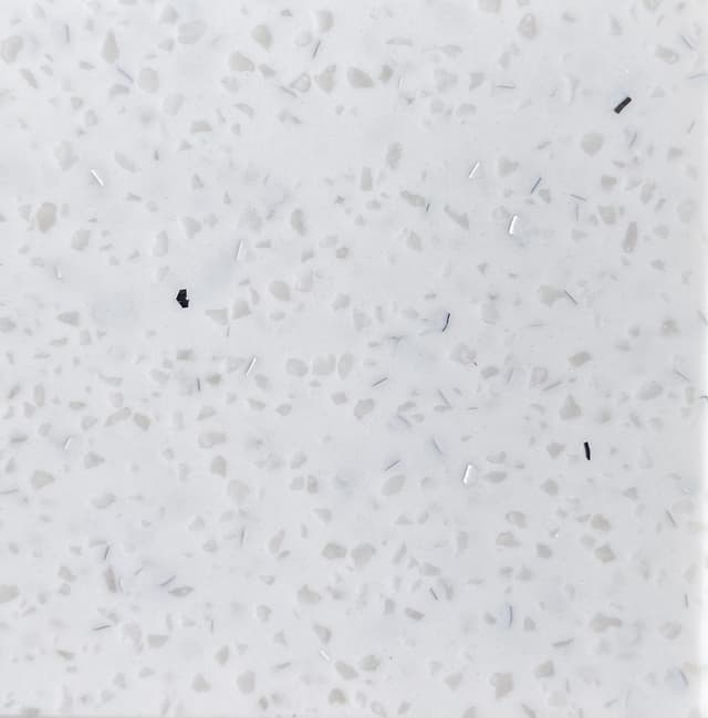 D-048