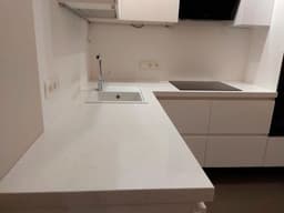 Угловая кухонная столешница