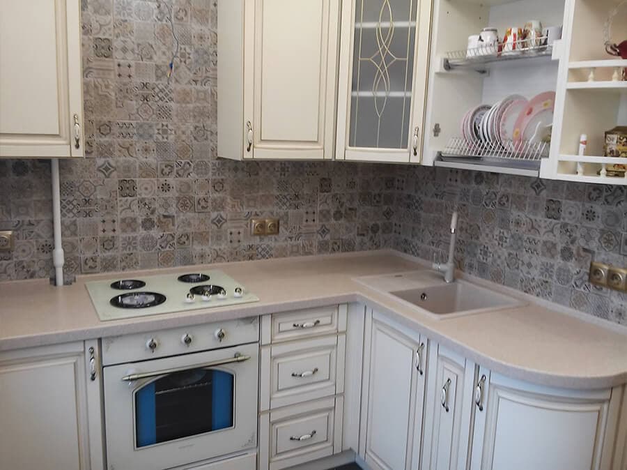 Угловая столешница с радиусом