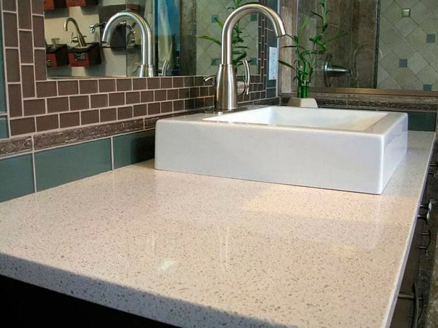 Столешница для ванной с накладной раковиной