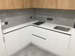 Узкая кухонная столешница