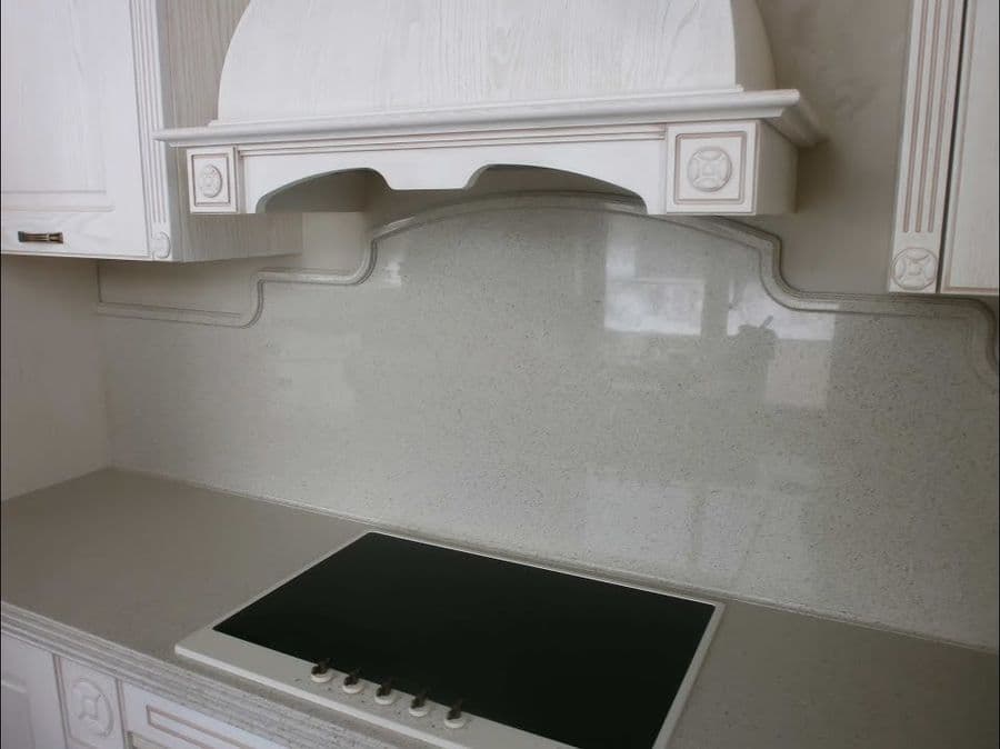 Стеновая панель с кантом