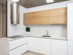 Стильная угловая столешница