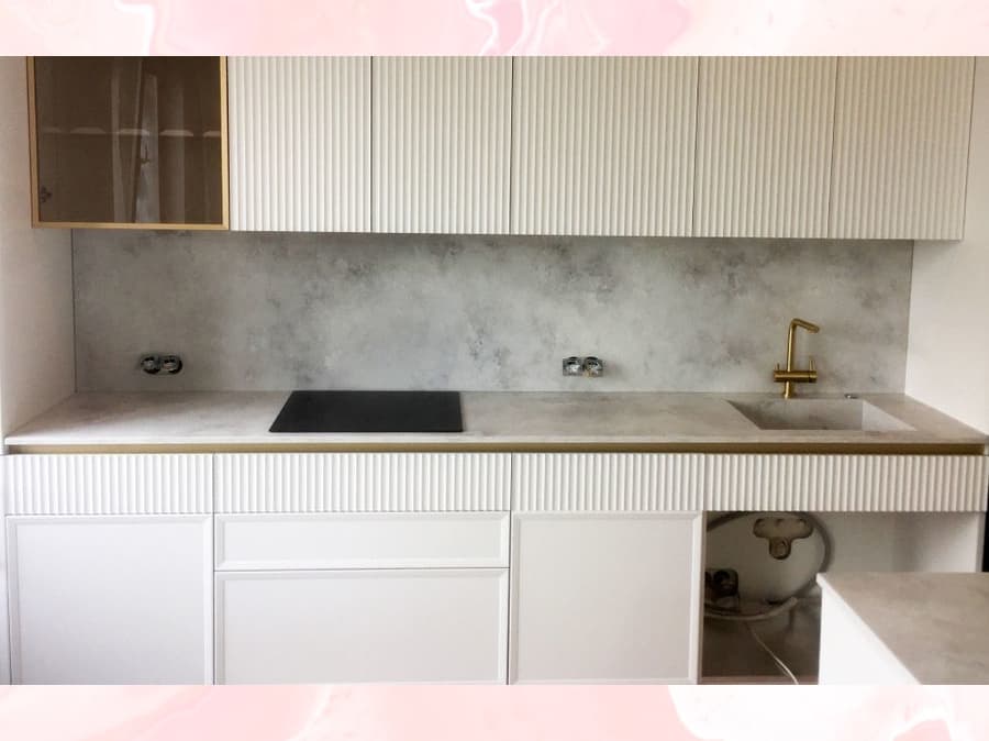 Прямая столешница с интегрированной мойкой