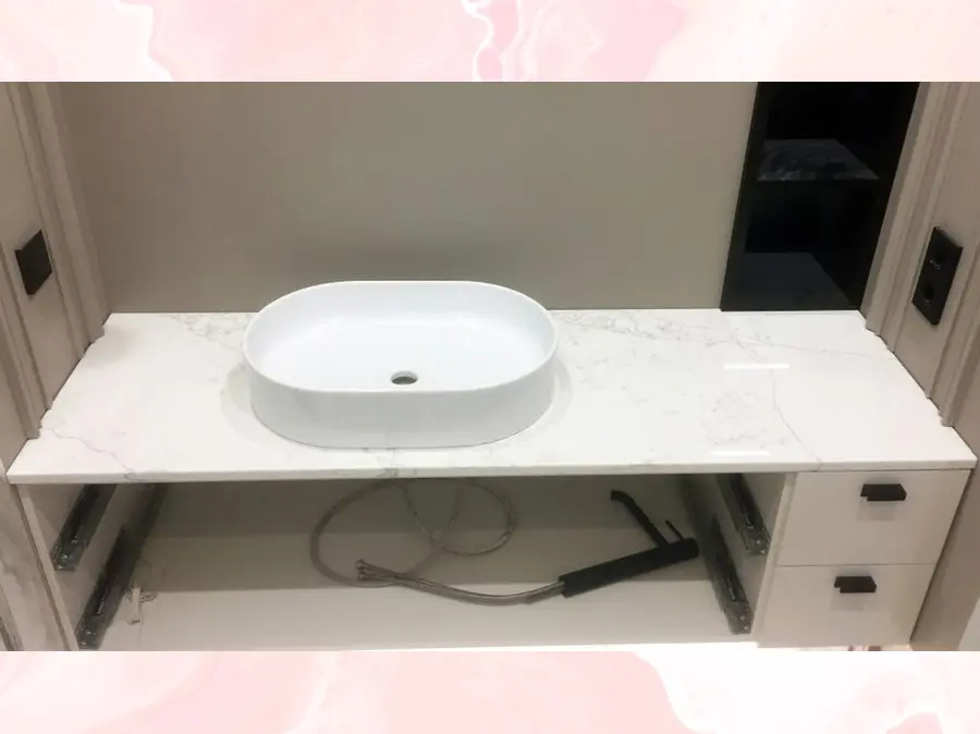 Столешница для ванной