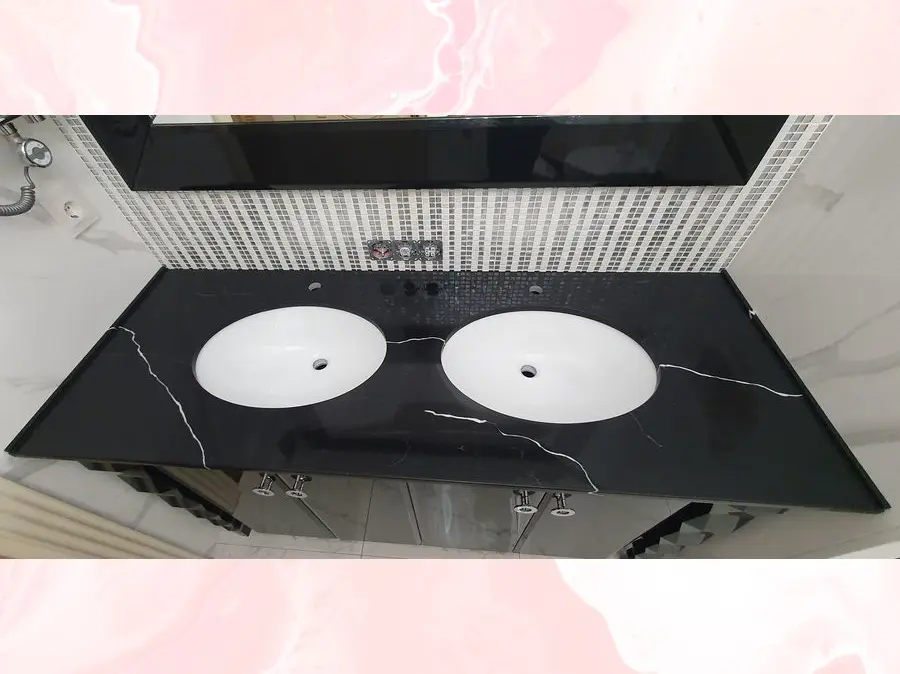 Столешница с двумя раковинами для ванной комнаты