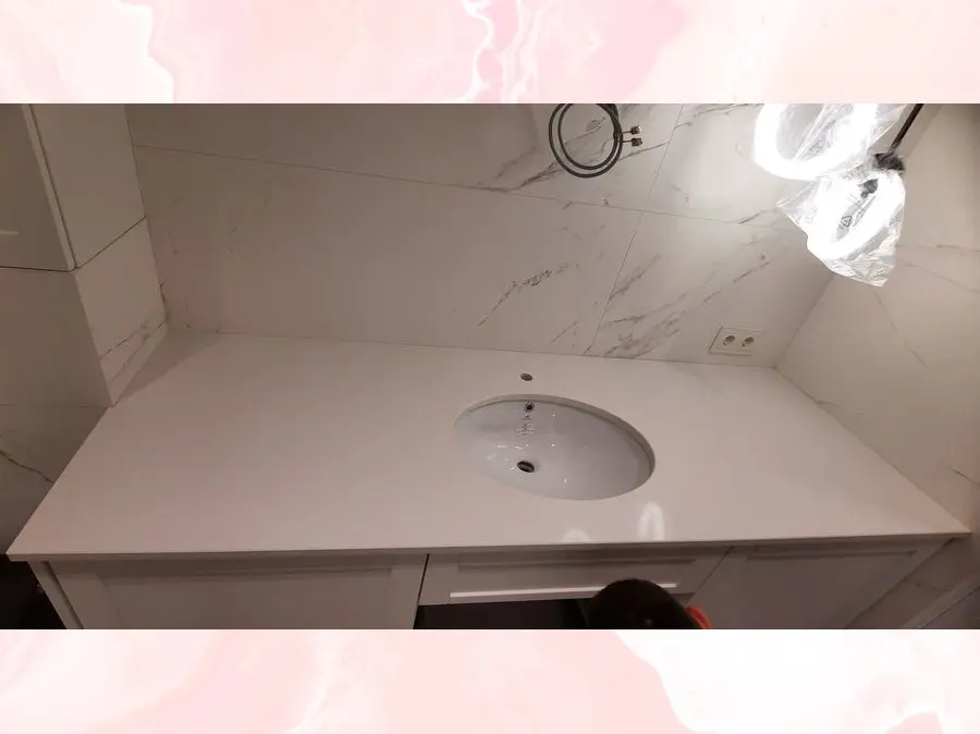 Прямая столешница для ванной